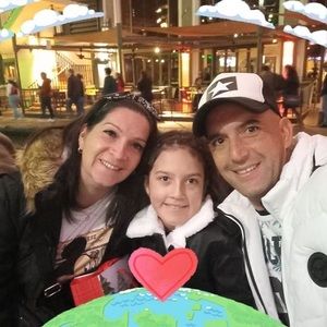 Meet your Posher, Andres